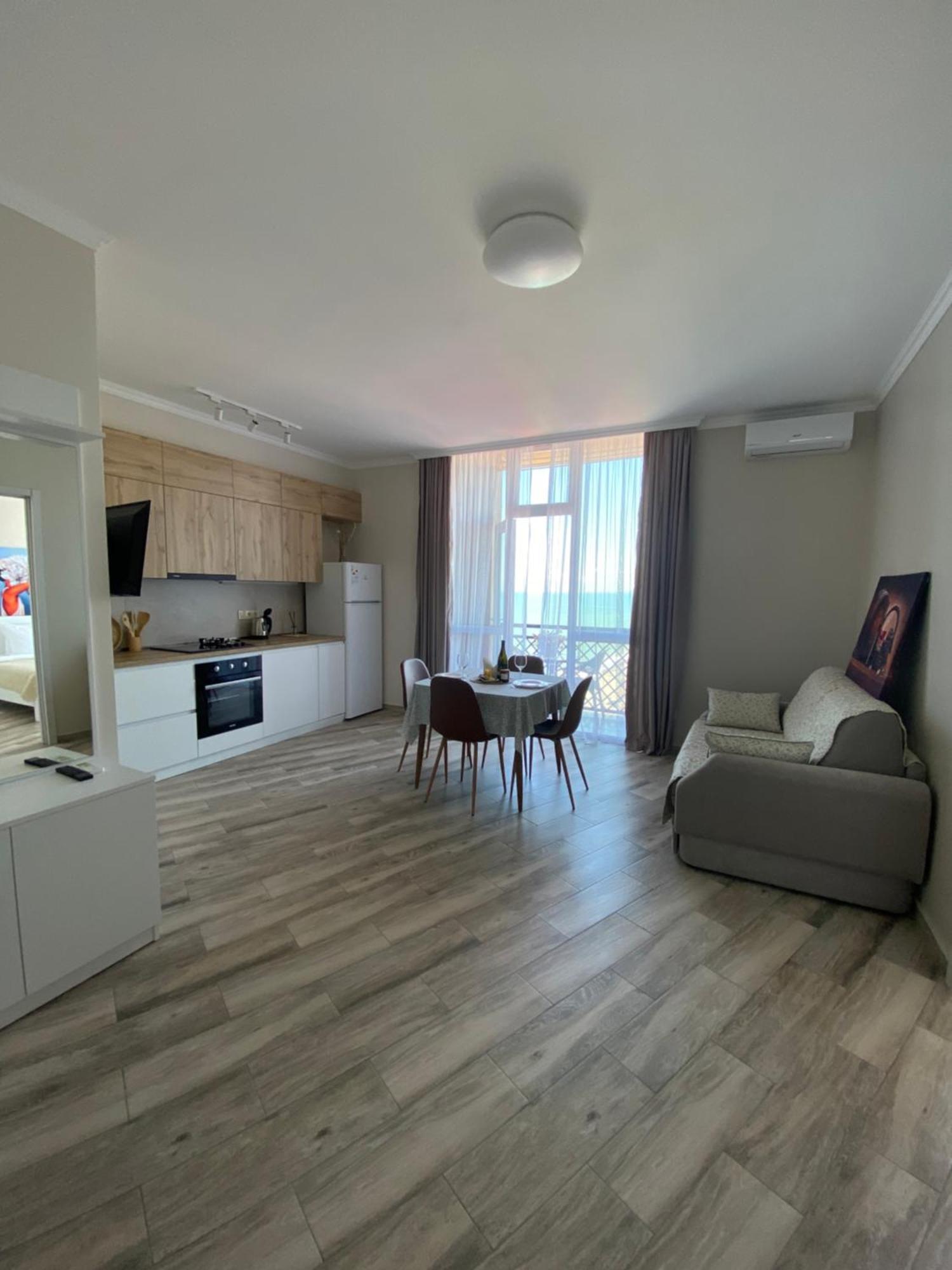 Luna Apartment *